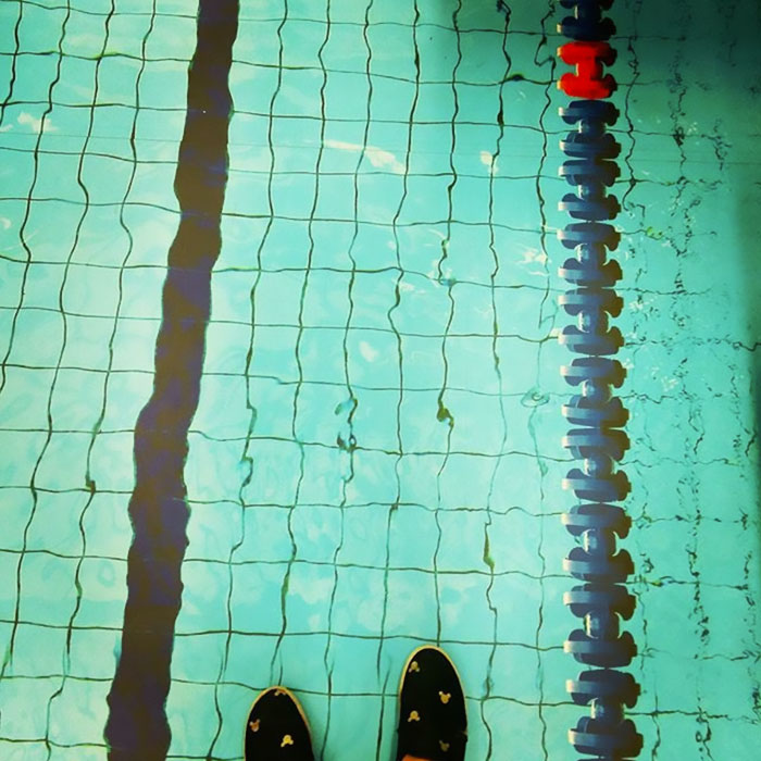 ¿Cómo que una piscina en el suelo de un vagón?