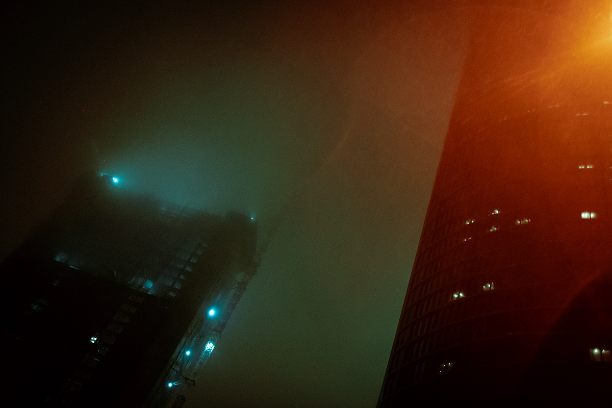 Gigantes en la niebla…