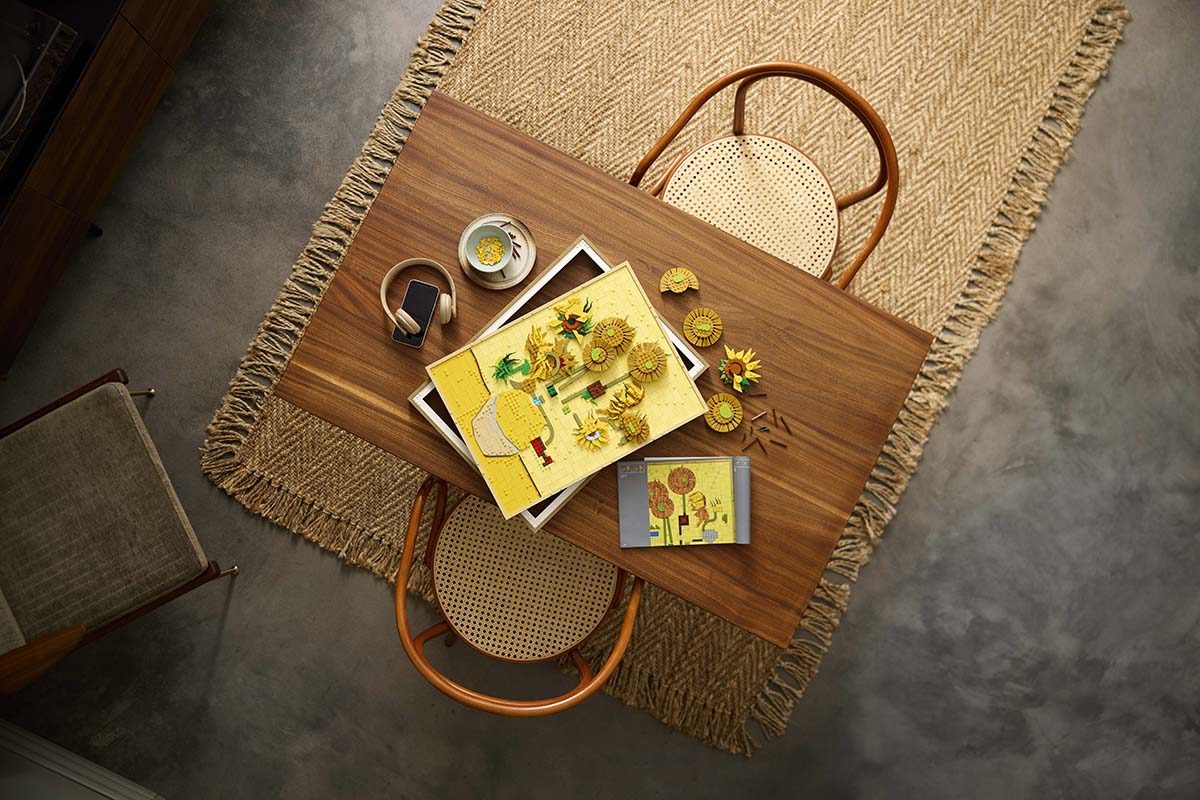 LEGO x Van Gogh… Los Girasoles cobran vida en bricks