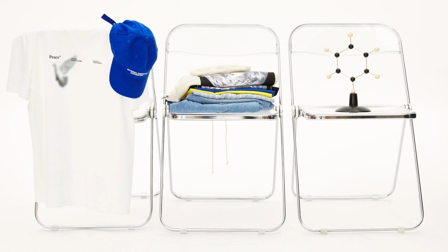 Piensa lo que vistes (o viste lo que piensas). Wikipedia se planta con estilo…