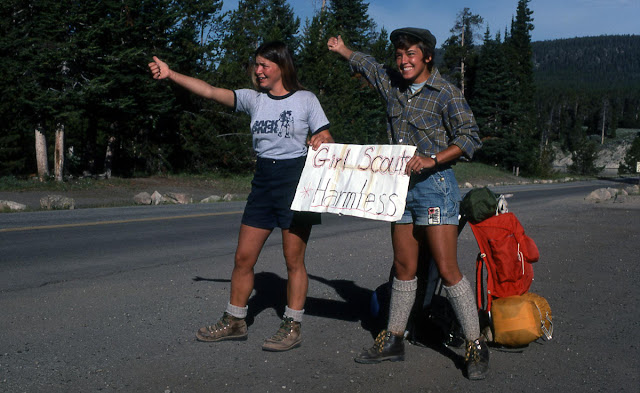 Ruta, azar y memoria: la generación que viajó sin miedo…