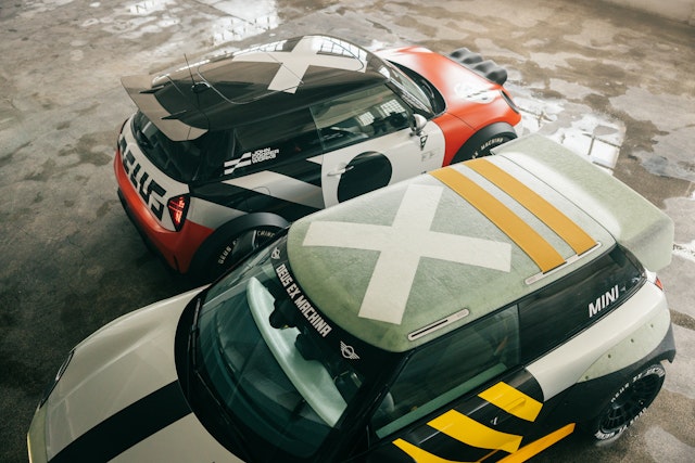Pentagram y Deus reinventan el MINI con carreras, surf y mucha personalidad…