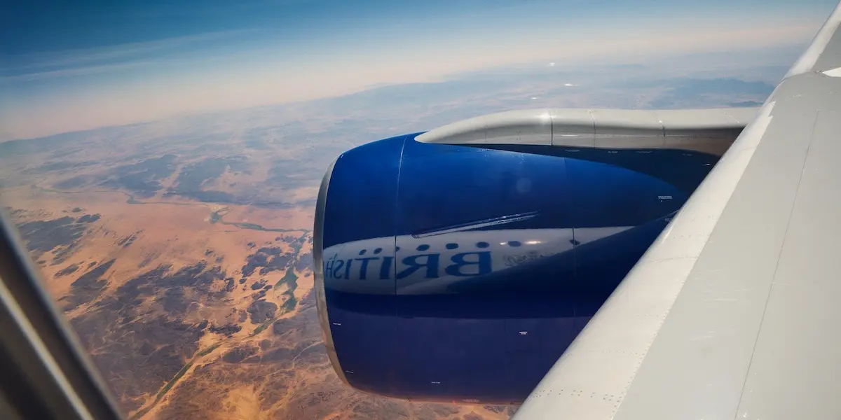 “Reflections”, la campaña donde el logo de British Airways se mezcla con las nubes…