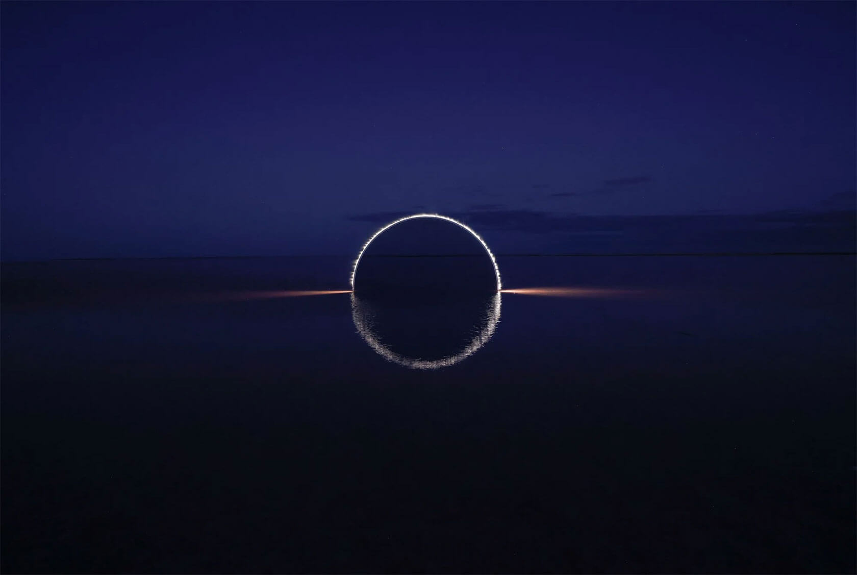 James Tapscott suspende un eclipse sobre Seúl (sin pantallas ni trucos)…