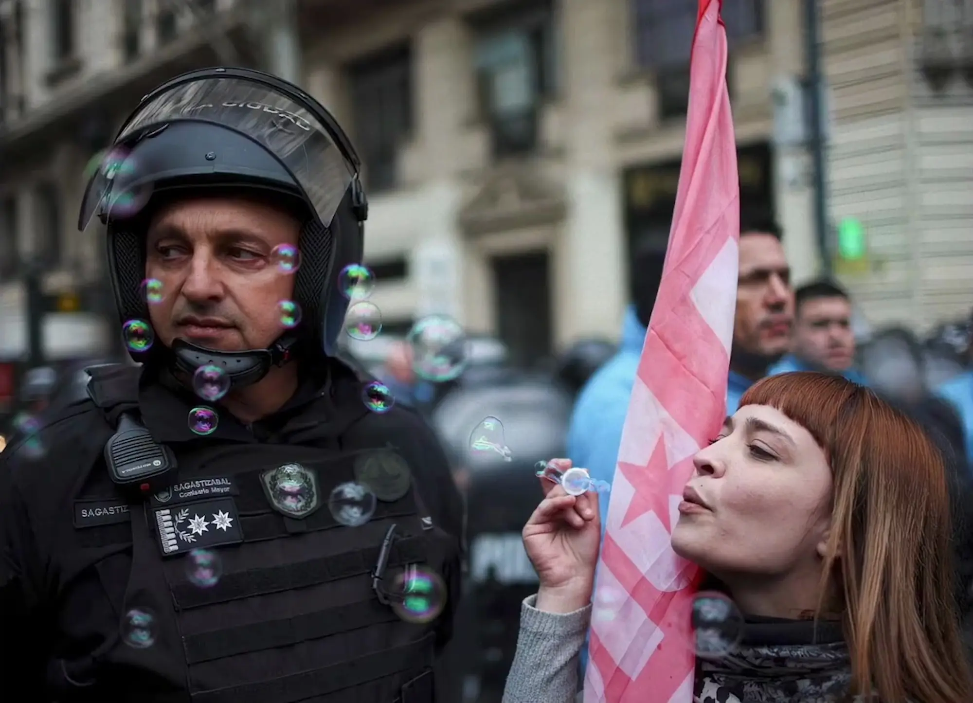 2025 no fue un año, fue un latido… y Cee-Roo lo ha condensado en cuatro minutos…