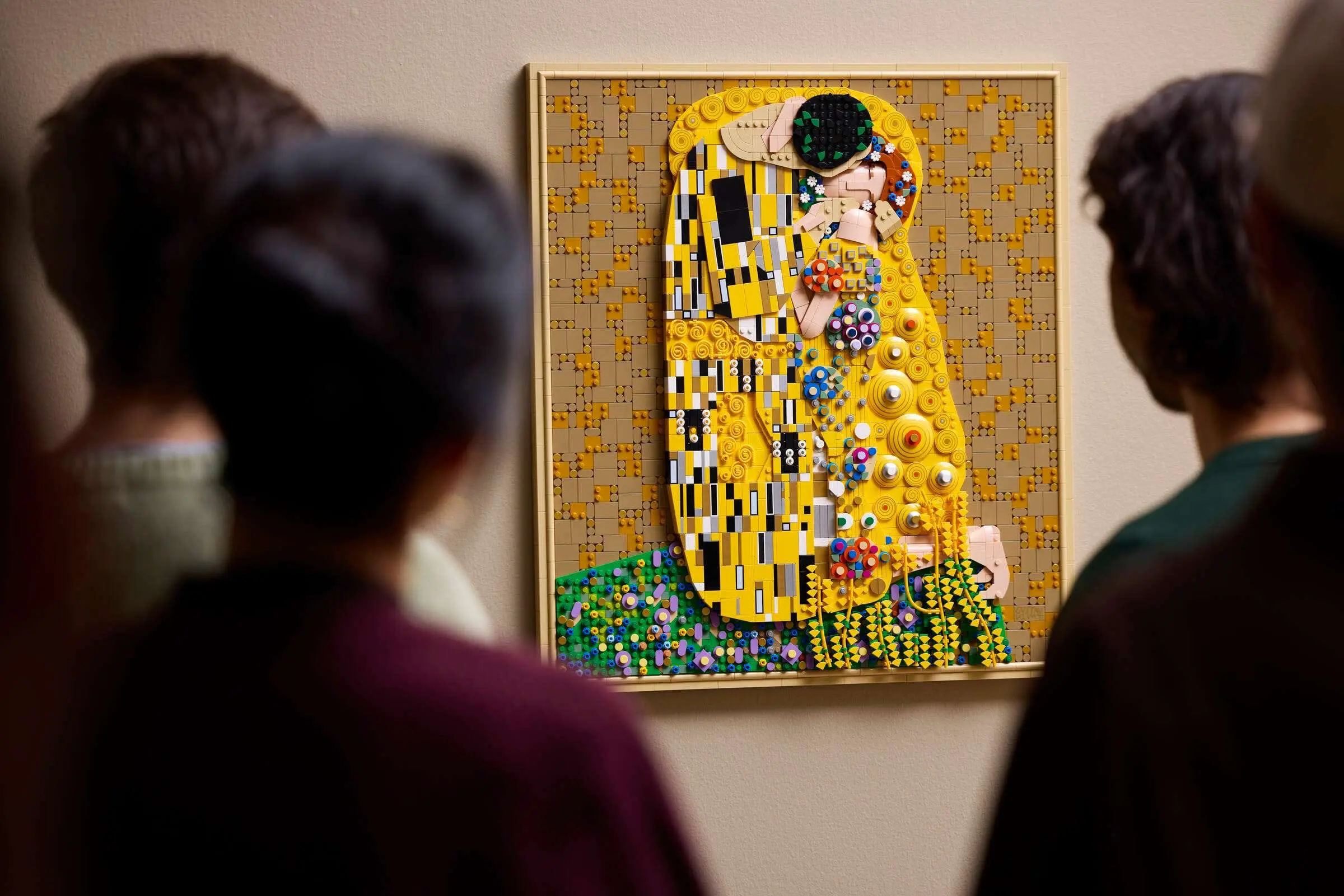 Klimt, LEGO y cuatro mil maneras de construir un beso…